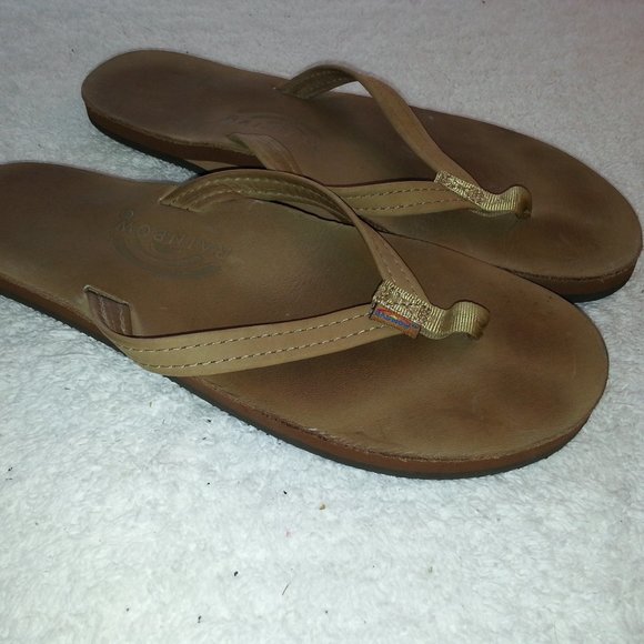 Rainbow Shoes Womens Thin Strap Rainbow Flip Flops Sandals Brown